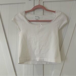 white scoop top